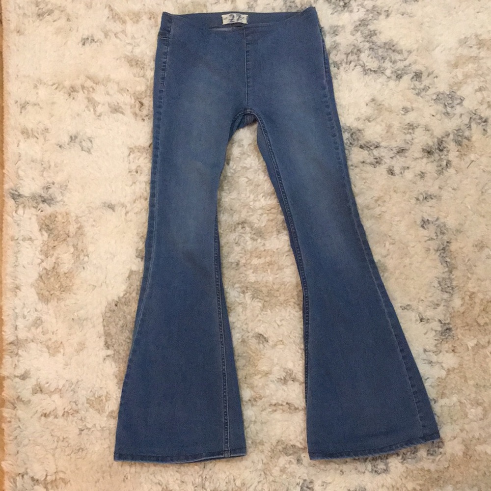 We The Free Gummy Pull On Flare Jeans